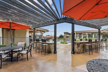 Picnic and grilling stations